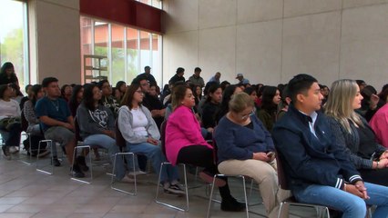 Realiza UA de C lecturas en atril de “Leyendas de México”