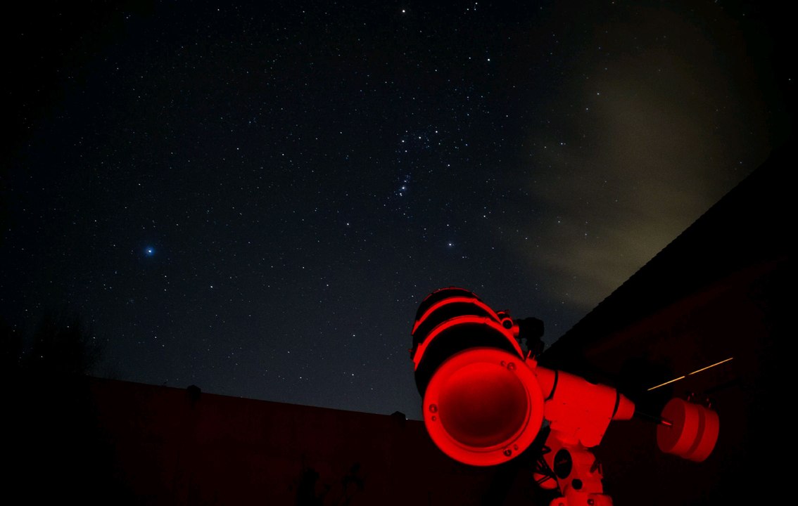 Zoom in the Orion nebula