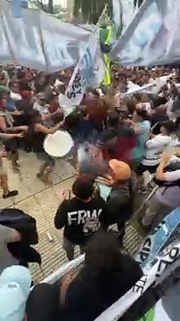 El acto de Guillermo Moreno por el Día de la Lealtad terminó a las trompadas