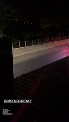 Escoltado, Paul McCartney segue para hotel na Grande Florianópolis