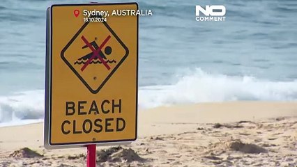 پاکسازی سواحل سیدنی استرالیا از گلوله‌های سیاه مرموز