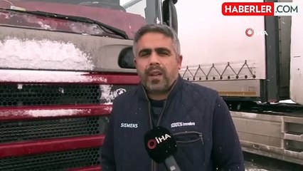 Bayburt'ta Kar Yağışı Göçerleri Yaylalardan Köylere Taşıyor
