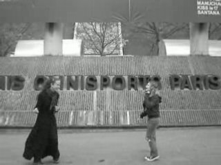 Lola foire la scène-4