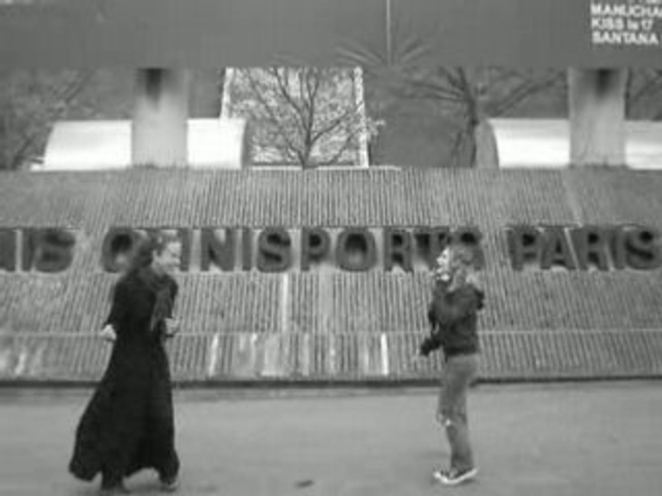 Lola foire la scène-4