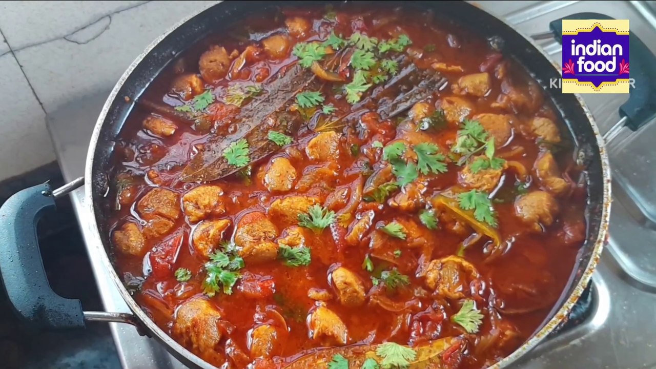 सोयाबीन की ऐसी सब्जी जिसके आगे चिकन मटन भी फेल | Soya Chunks Curry | Soyabean Aloo ki Sabji Recipe