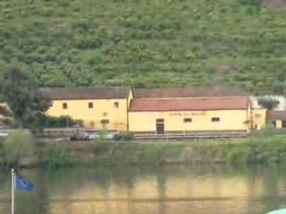 Le train du Douro à Folgosa