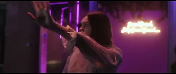 Black Cab Bande-annonce VO