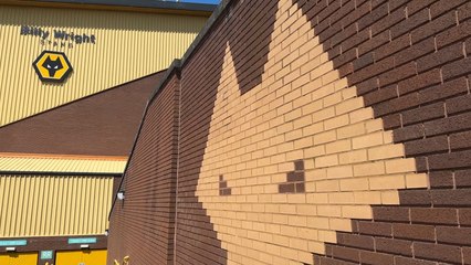 “Something has to change or the manager will need to go” Wolves latest as desperate search continues for first Premier League win of campaign