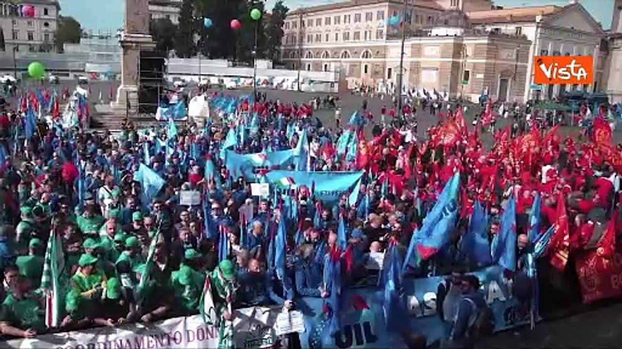 Sciopero nazionale settore auto, operai in piazza a Roma. Con loro anche i sindaci del Lazio Sud