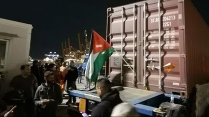 Yunan sendikası, İsrail'e karşı limanı kapadı: Tonlarca mühimmat kalakaldı
