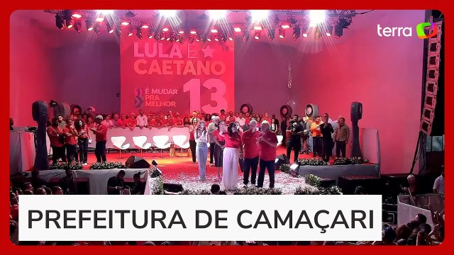 'Ninguém foi mais de esquerda do que Jesus Cristo', diz Lula durante comício na Bahia