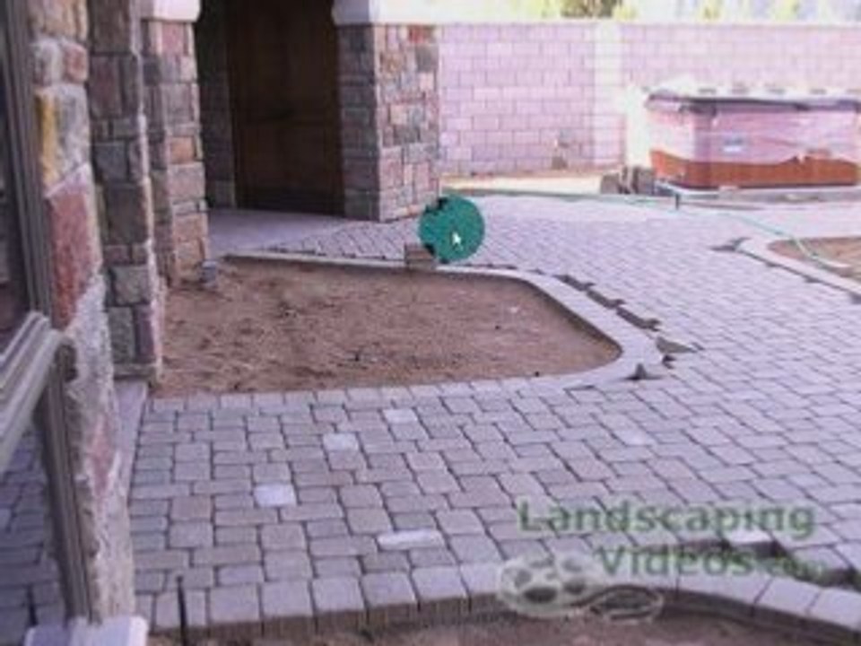 Courtyard Garden Design - Courtyard Gardens - Drainage1