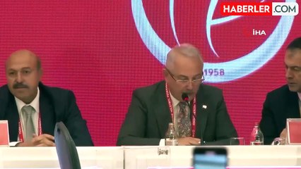 Mehmet Akif Üstündağ, yeniden Türkiye Voleybol Federasyonu başkanı seçildi