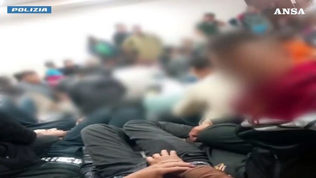 Immigrazione clandestina, fermati a Milano 10 scafisti egiziani