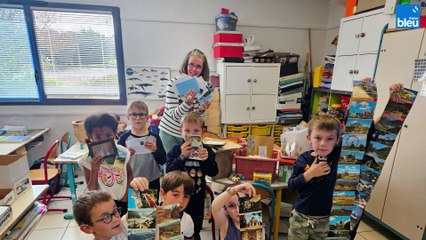 100 École de Plouarzel inonde de 100 cartes postales par jour 📬