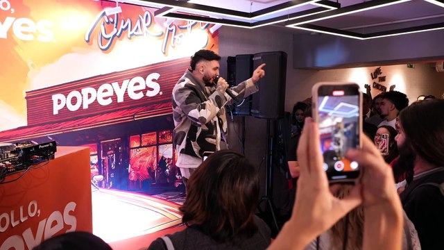 Omar Montes, nuevo embajador de una conocida compañía especializada en pollo