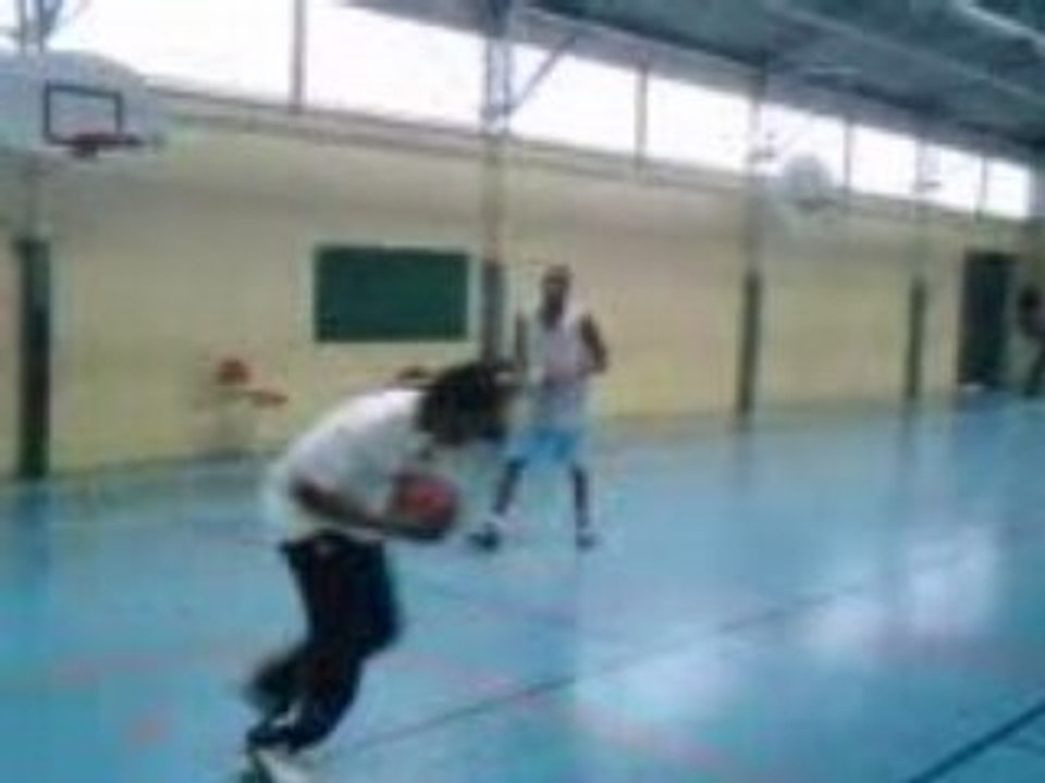 Dunk TiMow
