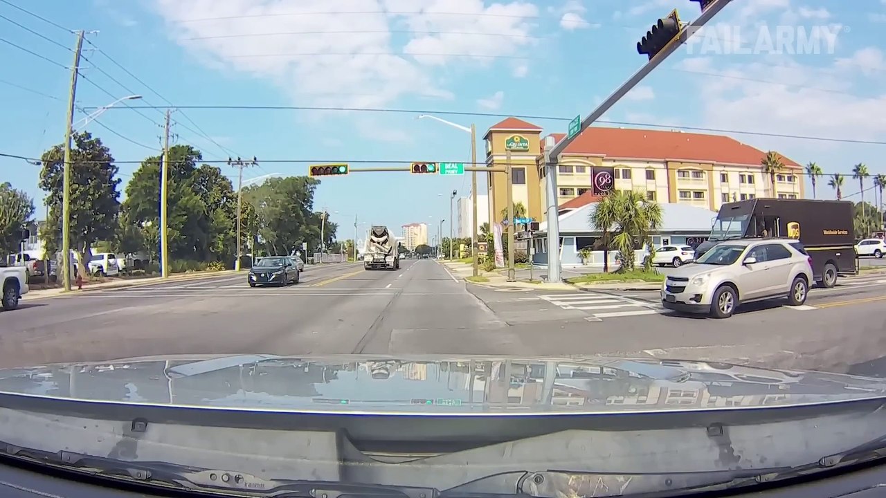 Best Fails of the Week ｜ Unexpected and Hilarious #funny #fails #laugh