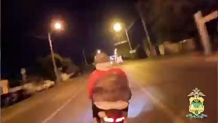 Motociclista captura el momento de su propia muerte al colisionar con otro vehículo