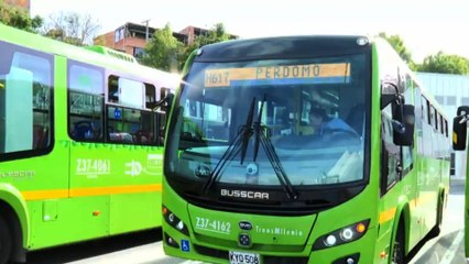 Las mujeres detrás del volante en ‘La Rolita’