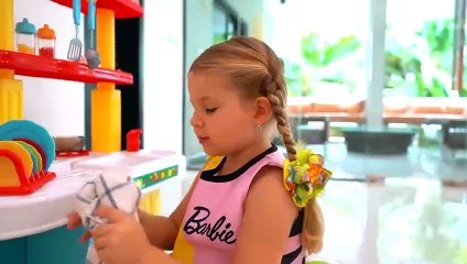 Diana Pretend Play with Baby doll and toys!
