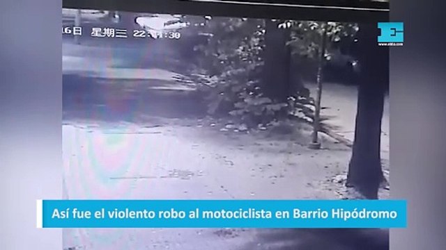 Así fue el violento robo al motociclista en Barrio Hipódromo