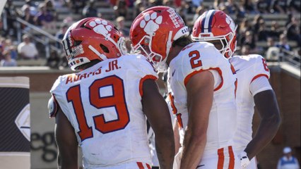 Weekend College Football Odds & Predictions: Key Matchups