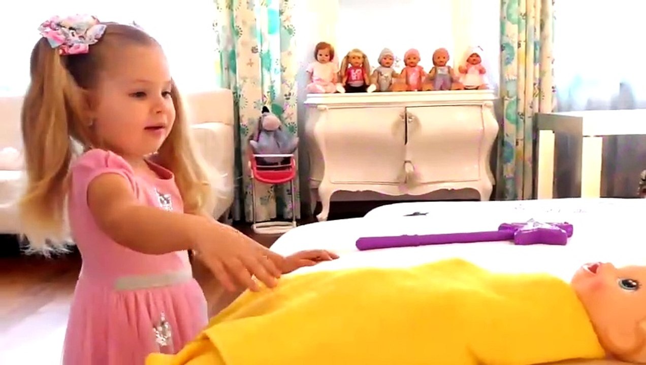 Diana Pretend Play Babysitting Cry Baby Dolls