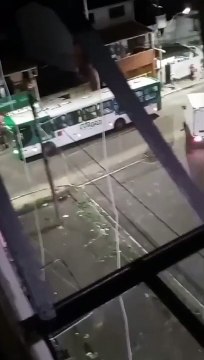 Troca de tiros assusta motoristas e ônibus deixam de circular em parte de Cajazeiras, mais um vez