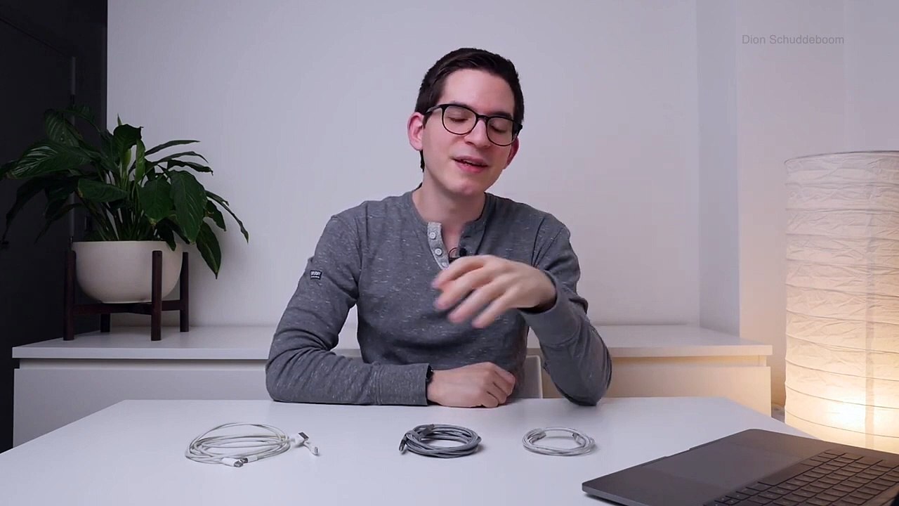 The Best Alternative to Apple’s Lightning Cable Better Price and Better