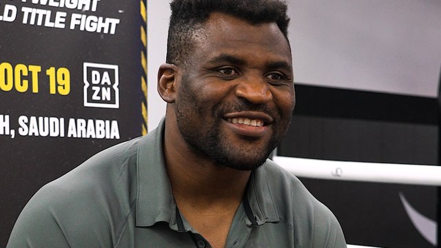 « Le MMA c'est comme le vélo » : Ngannou revient dans la cage après deux ans d'absence