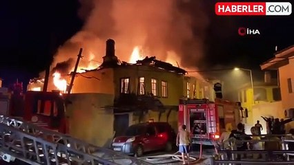 Milas'ta Yangın: İki Ev Küle Döndü, 6 Kedi Telef Oldu