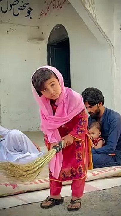 Humne sirf Garibi Dekhi Hai #babache #abubakar (1)
