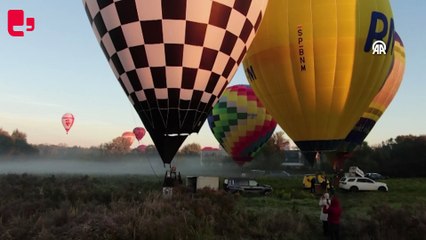 Polonya'nın Krakow kentinde Sıcak Hava Balonu Festivali düzenlendi