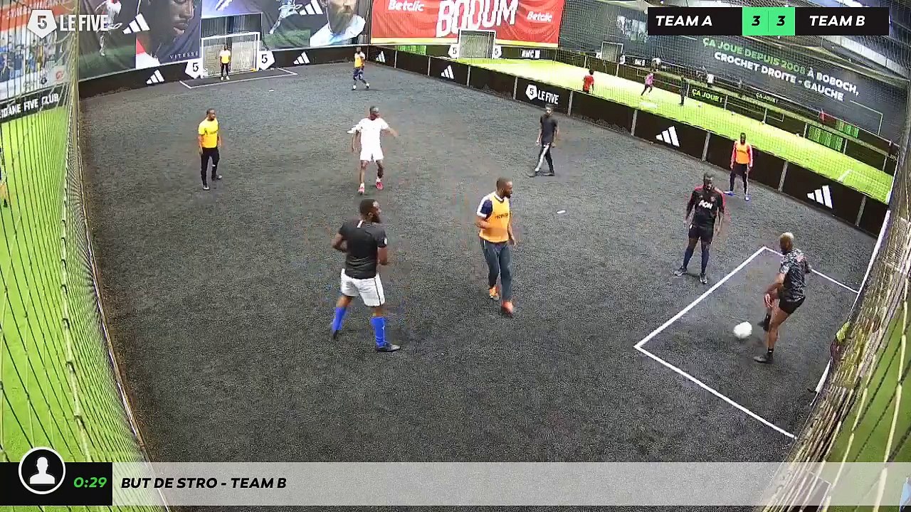But de Stro - Team B