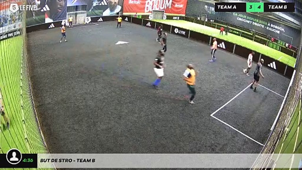 But de Stro - Team B