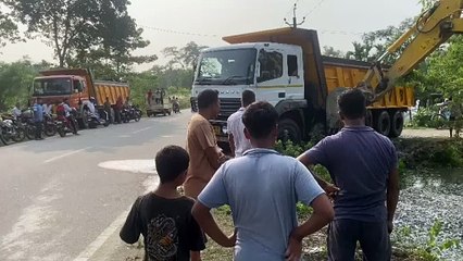 Accident public road ️#traficjum #dumper #accident #viralvideoper