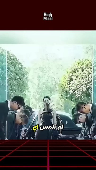 Une femme n'oublie jamais les hommes