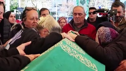 Oyuncu Vural Çelik son yolculuğuna uğurlandı! Ailesi zor anlar yaşadı
