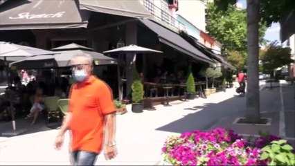 Φόρος στο φιλοδώρημα από το Νοέμβρη - Πώς χαρακτηρίζουν το μέτρο οι καταστηματάρχες