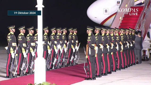 Jelang Pelantikan Prabowo-Gibran, PM Malaysia Anwar Ibrahim Tiba di Indonesia