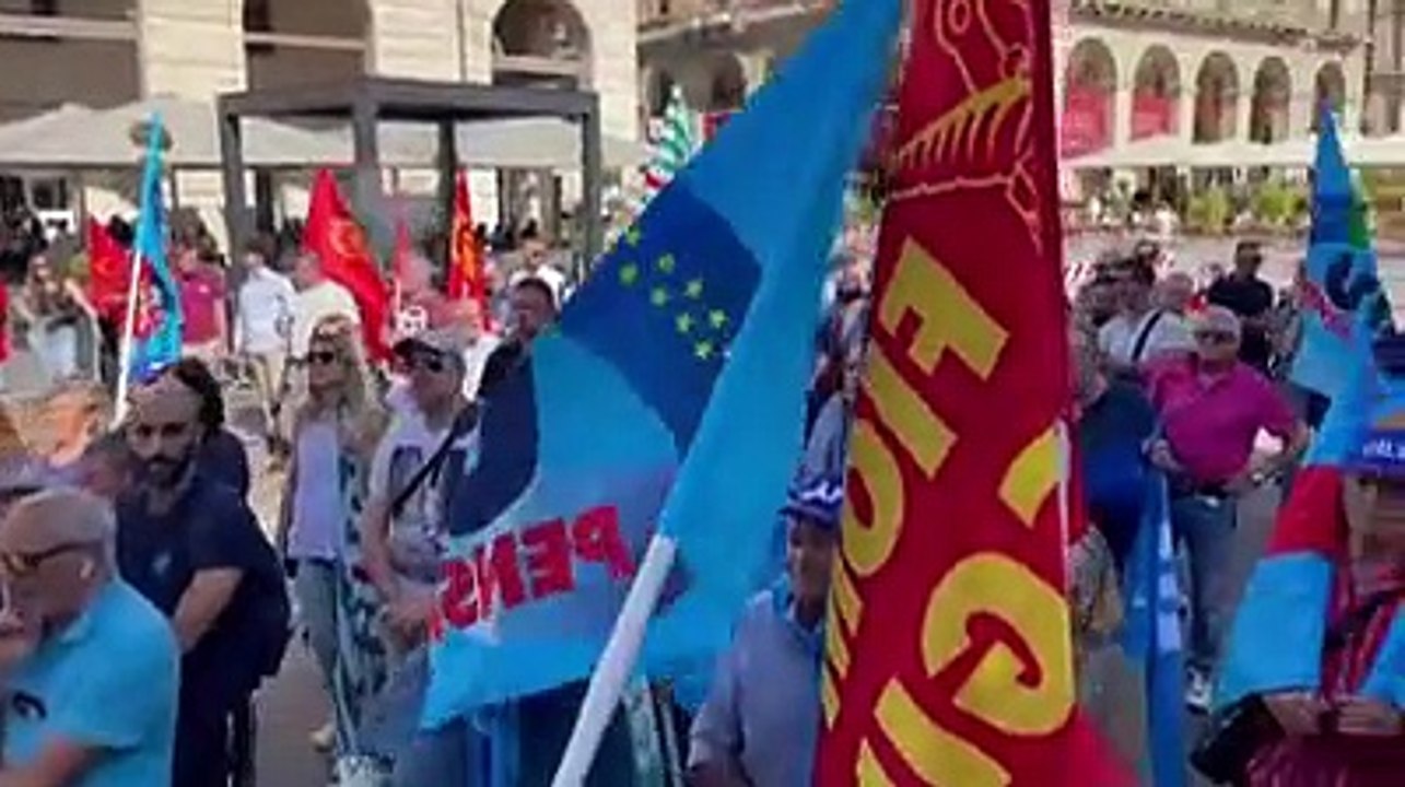 Sicurezza sul lavoro, manifestazione in piazza a Teramo