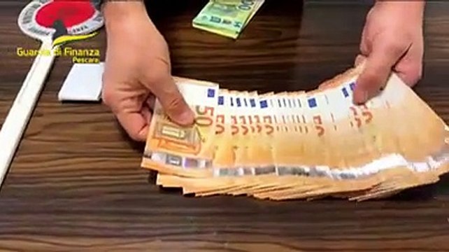 Pescara, la Finanza arresta spacciatore