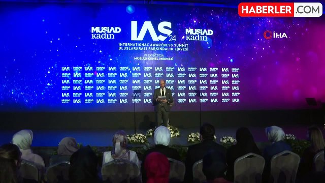 Emine Erdoğan, Uluslararası Farkındalık Zirvesi'nde kadın vurgusu yaptı