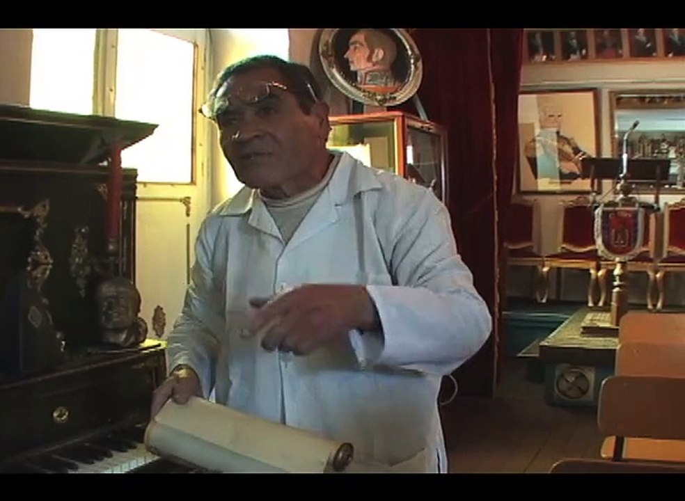 El piano de García Moreno (Excerpt)