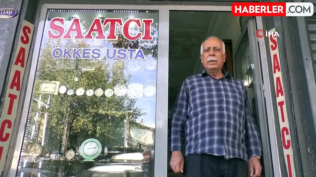 60 Yıldır Saat Tamir Eden Ökkeş Altunbaş: 'Bu Mesleği Seviyorum'