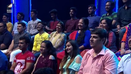 Comedian Sunil Grover ने Amitabh जी का Attire पहनकर DKD