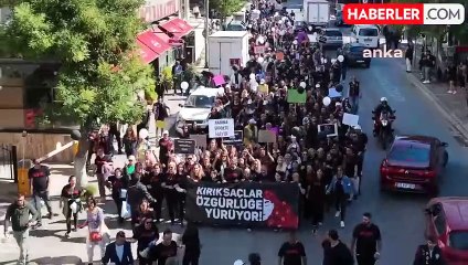 CHP Kadın Kolları'ndan "Kırık Saçlar Özgürlüğe Yürüyor" Yürüyüşü Buca'da Gerçekleşti