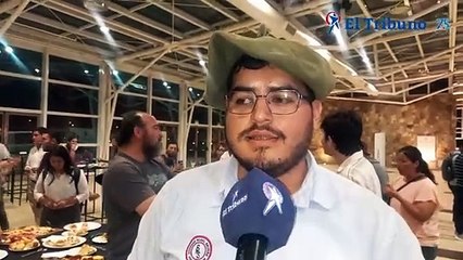 FABRICIO BAZÁN-ESTUDIANTE