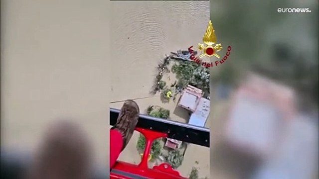 أمطار غزيرة تضرب صقلية: فيضانات وانهيارات أرضية تهدد السكان